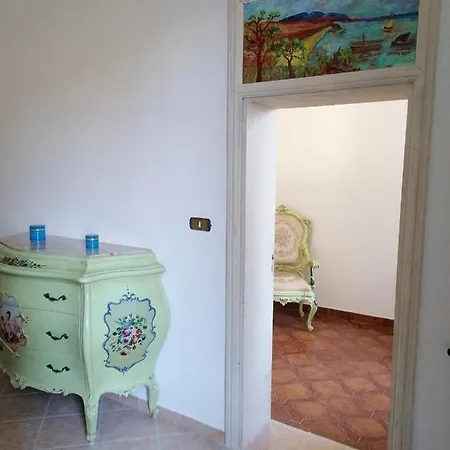 Oda ve Kahvaltı Marina Valderice