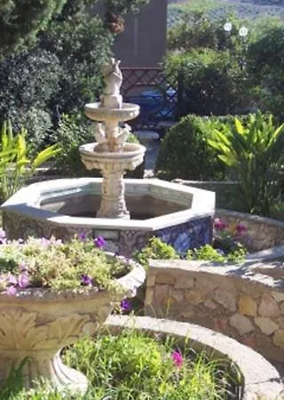 Oda ve Kahvaltı Marina Valderice