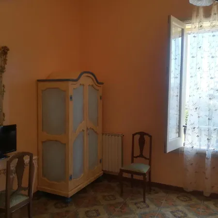 Marina Oda ve Kahvaltı