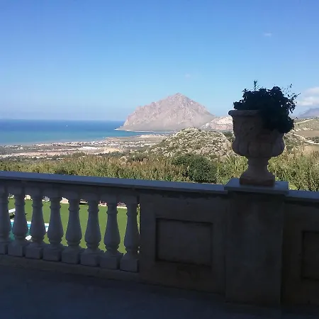 Marina Bed & Breakfast