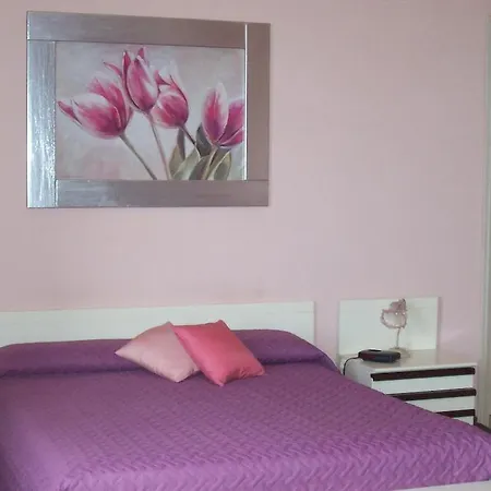 Oda ve Kahvaltı Marina Valderice