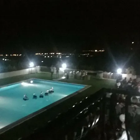 Marina Oda ve Kahvaltı