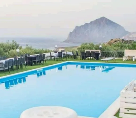 Marina 瓦尔德利切