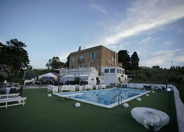 住宿加早餐酒店 Marina 瓦尔德利切